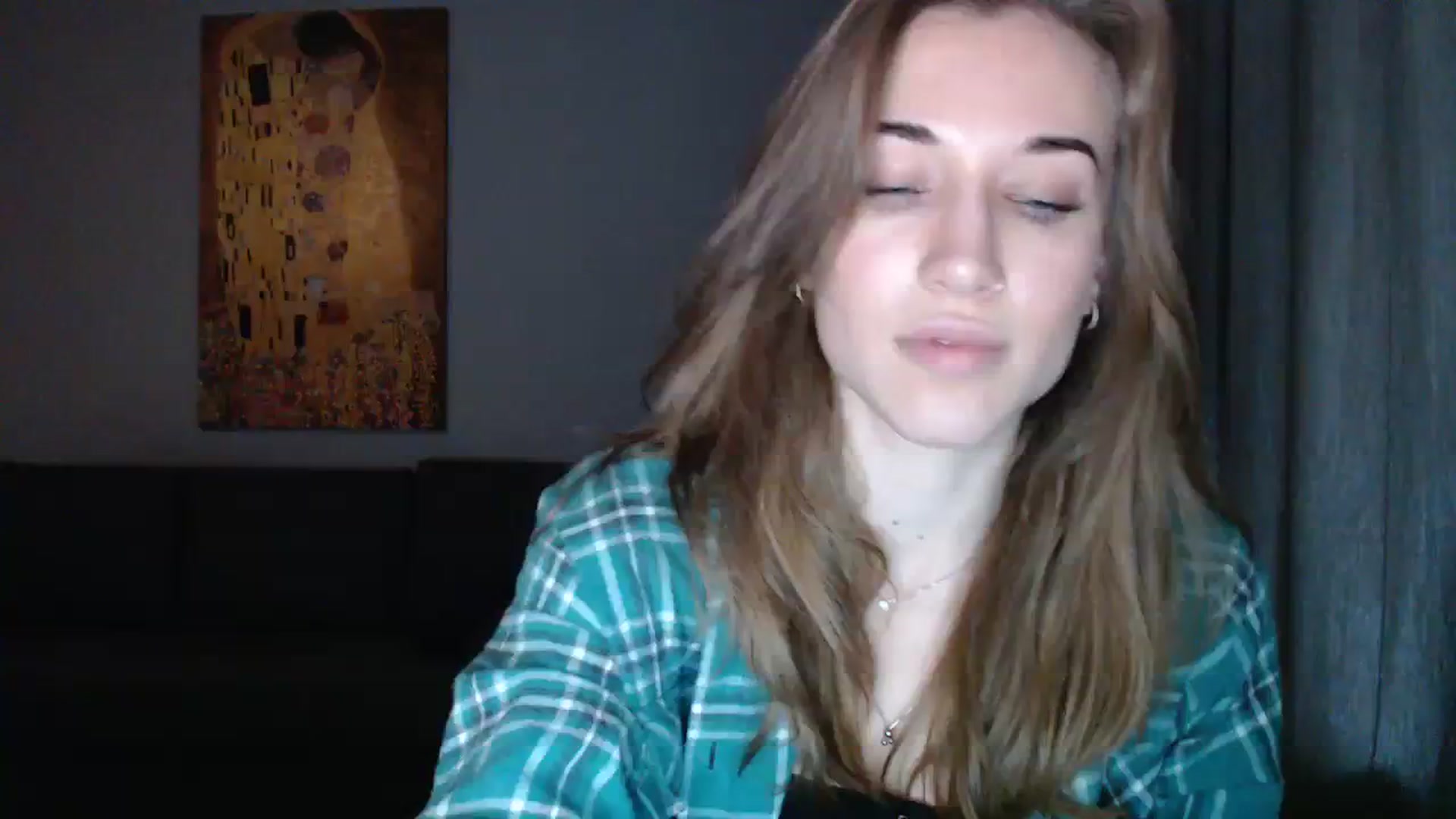 Gallery image thumbnail from GalaxyAnisia's myfreecams stream on, 12/08/2023, 09:33 image 3 of 20