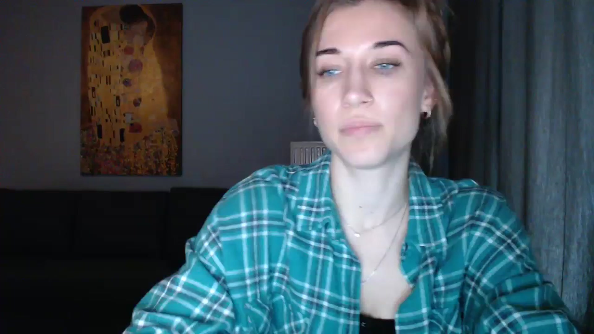 Gallery image thumbnail from GalaxyAnisia's myfreecams stream on, 12/08/2023, 10:08 image 1 of 20
