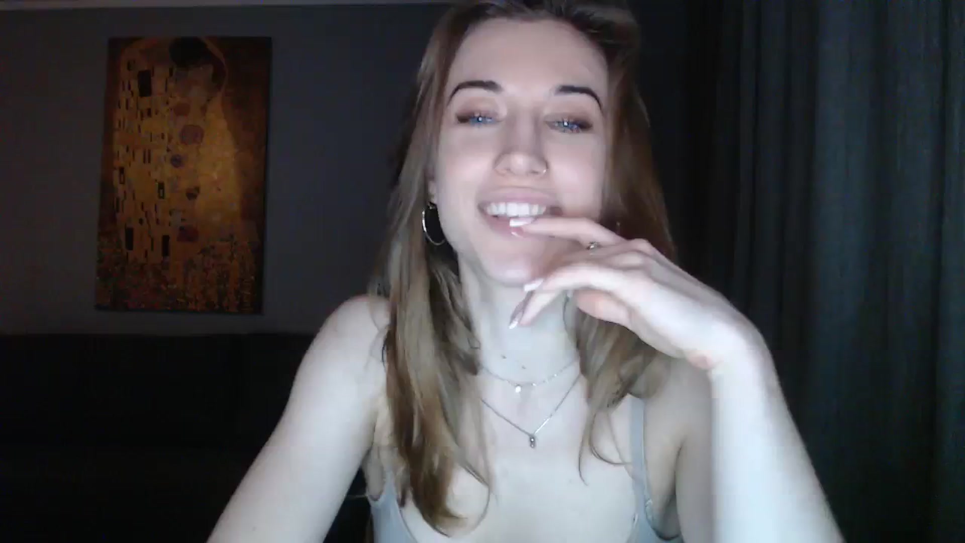 Gallery image thumbnail from GalaxyAnisia's myfreecams stream on, 12/13/2023, 07:22 image 10 of 20