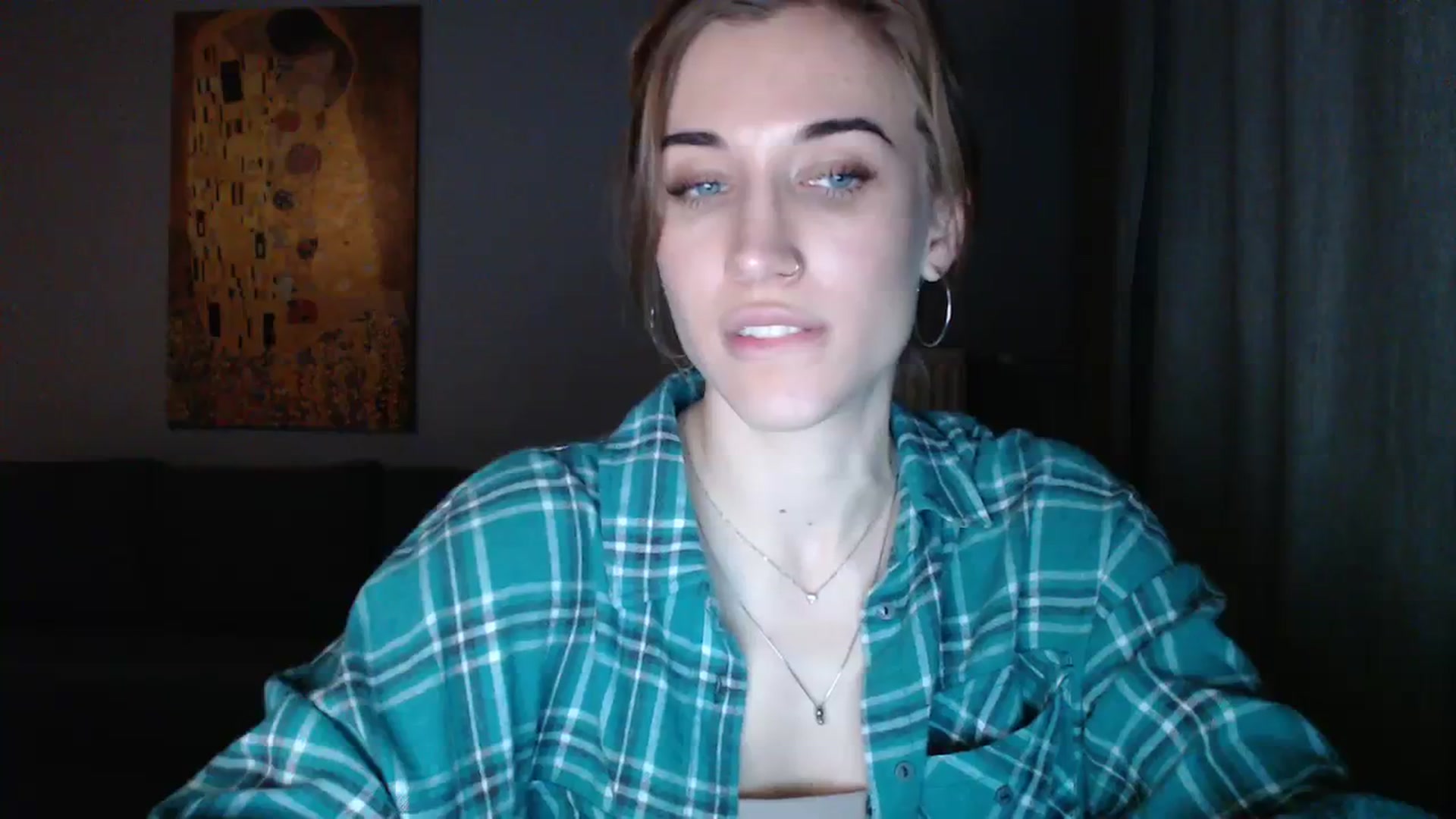Gallery image thumbnail from GalaxyAnisia's myfreecams stream on, 12/20/2023, 24:36 image 2 of 20