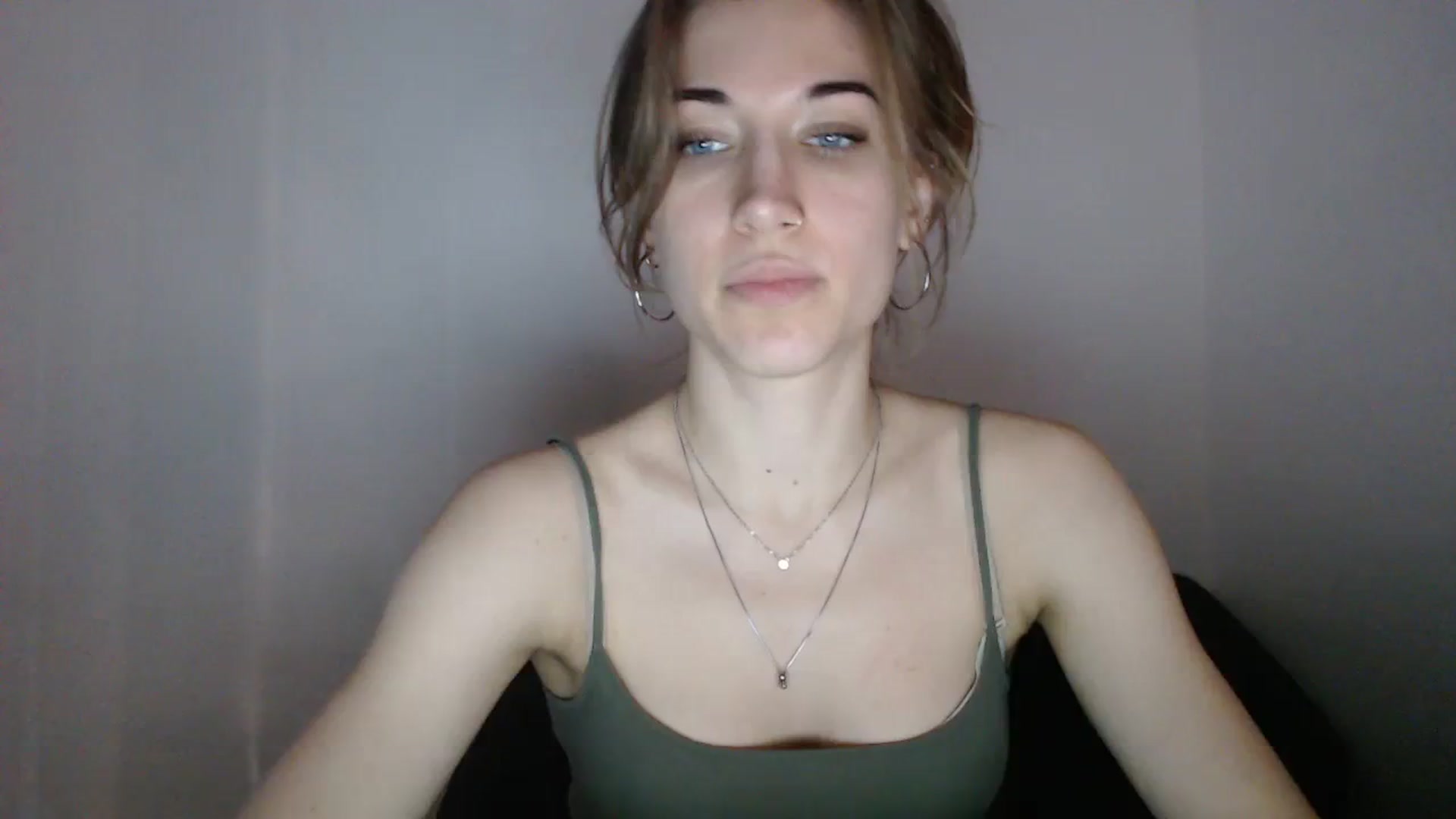 Gallery image thumbnail from GalaxyAnisia's myfreecams stream on, 12/21/2023, 14:59 image 1 of 20