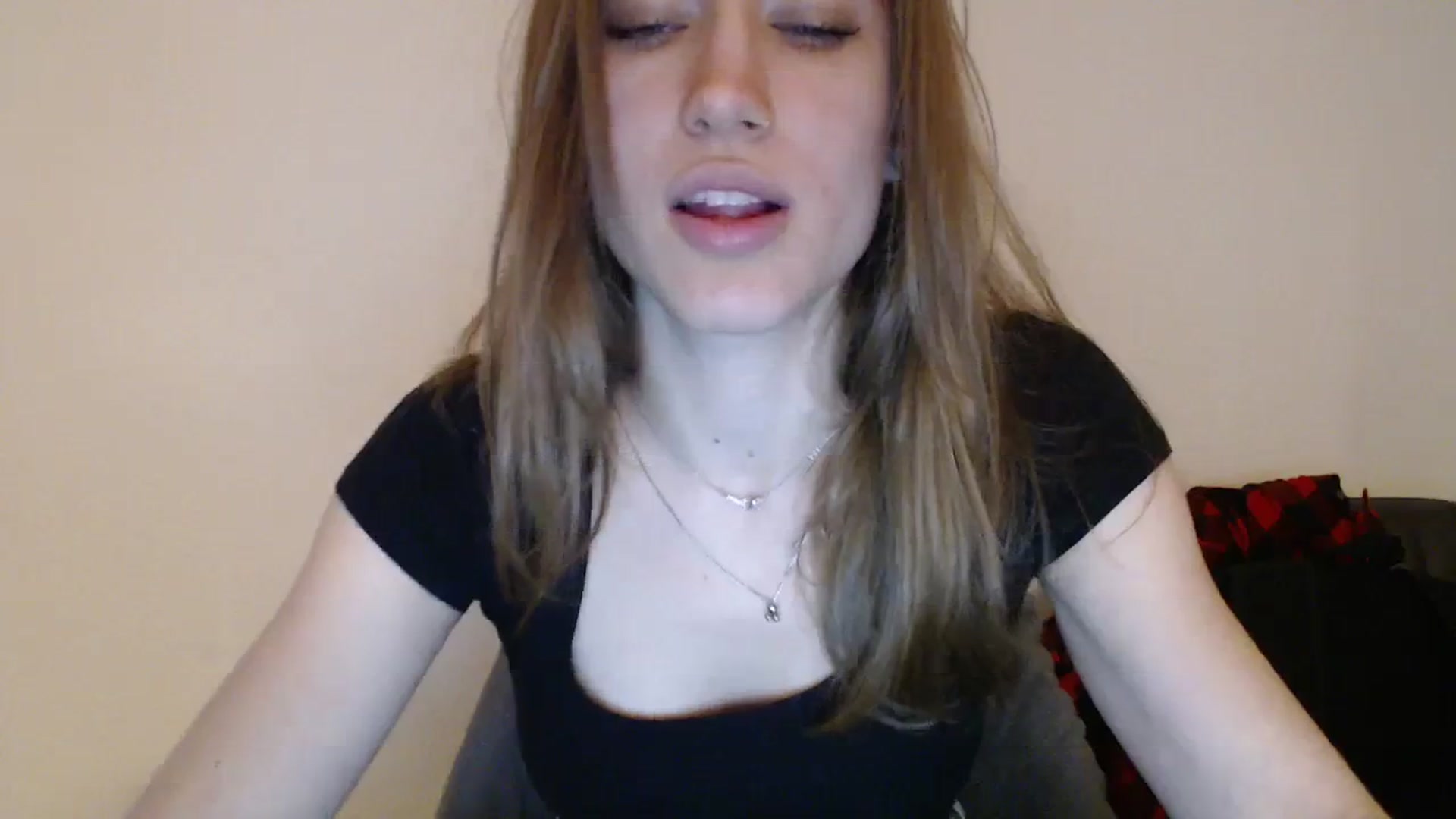 Gallery image thumbnail from GalaxyAnisia's myfreecams stream on, 12/27/2023, 15:27 image 10 of 20