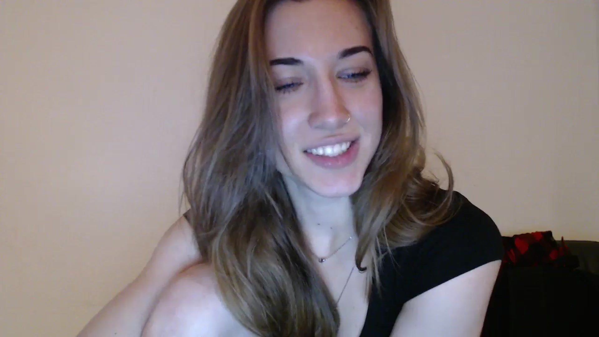 Gallery image thumbnail from GalaxyAnisia's myfreecams stream on, 12/27/2023, 15:27 image 5 of 20