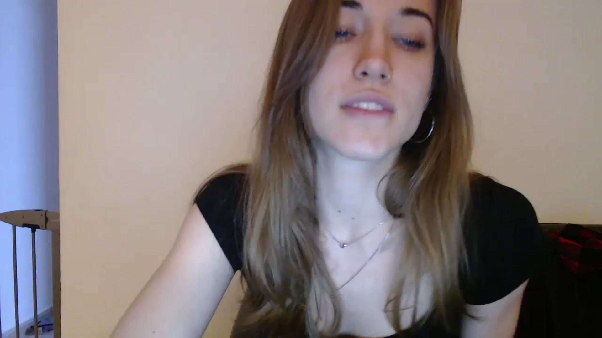 Gallery image thumbnail from GalaxyAnisia's myfreecams stream on, 12/27/2023, 16:12 image 18 of 20