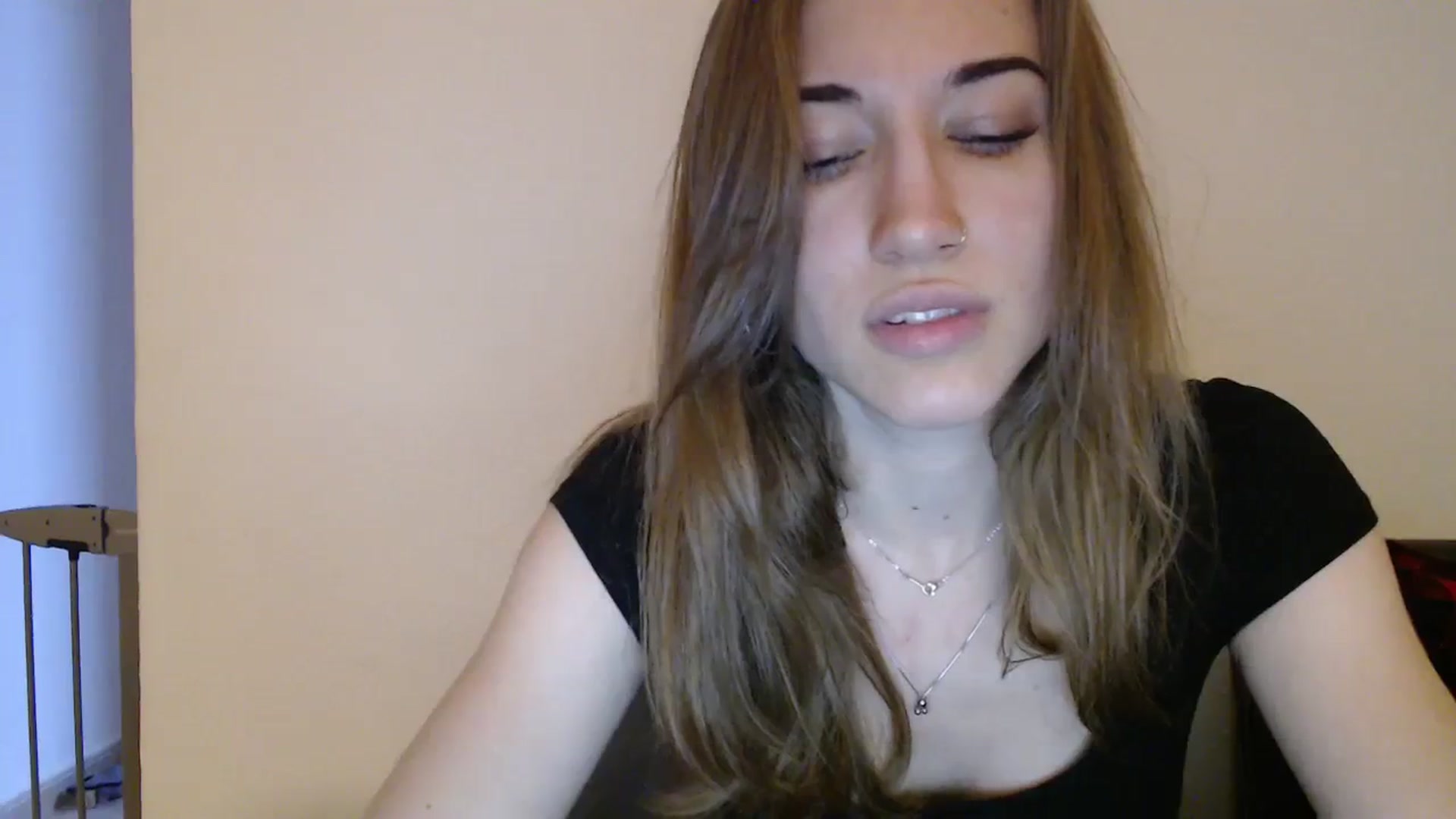 Gallery image thumbnail from GalaxyAnisia's myfreecams stream on, 12/27/2023, 16:12 image 16 of 20