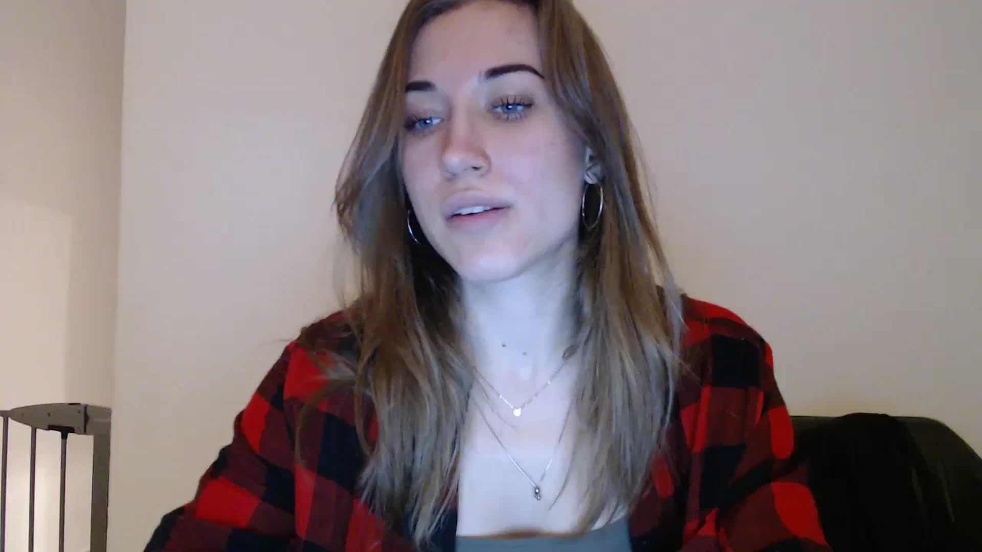 Gallery image thumbnail from GalaxyAnisia's myfreecams stream on, 12/28/2023, 18:42 image 6 of 20