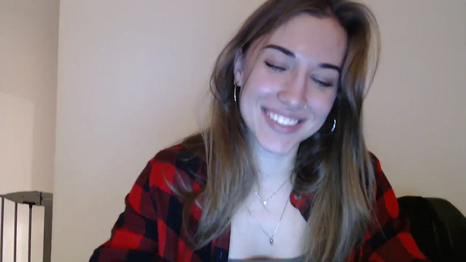 Gallery image thumbnail from GalaxyAnisia's myfreecams stream on, 12/28/2023, 18:42 image 8 of 20