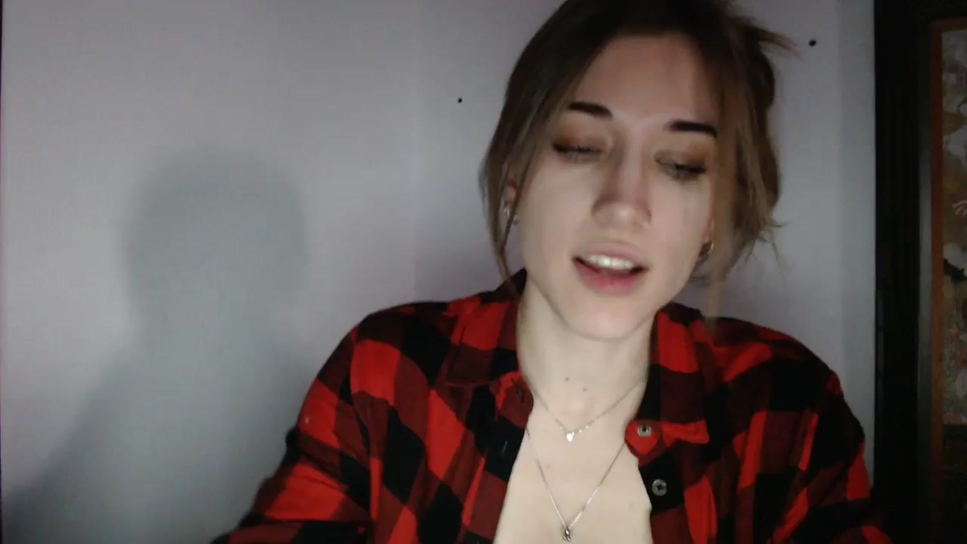 Gallery image thumbnail from GalaxyAnisia's myfreecams stream on, 01/08/2024, 17:18 image 9 of 20