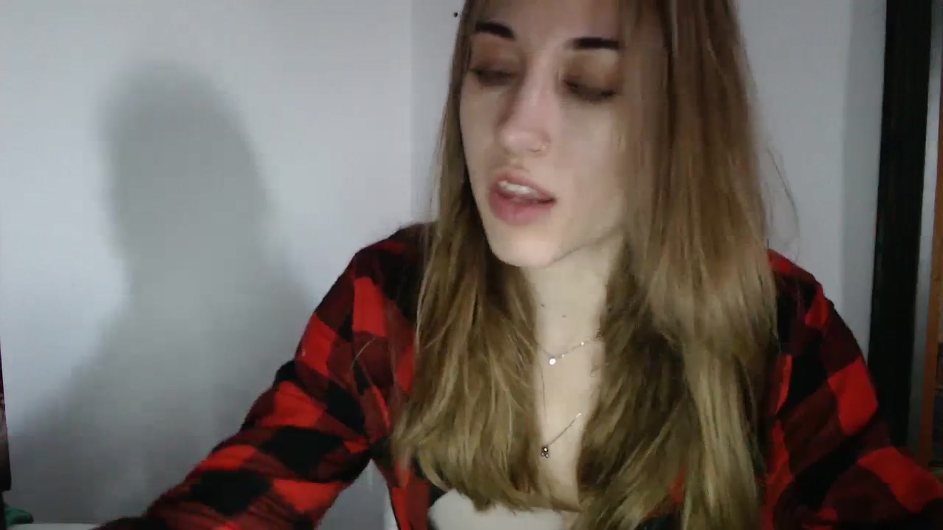 Gallery image thumbnail from GalaxyAnisia's myfreecams stream on, 01/08/2024, 17:18 image 2 of 20