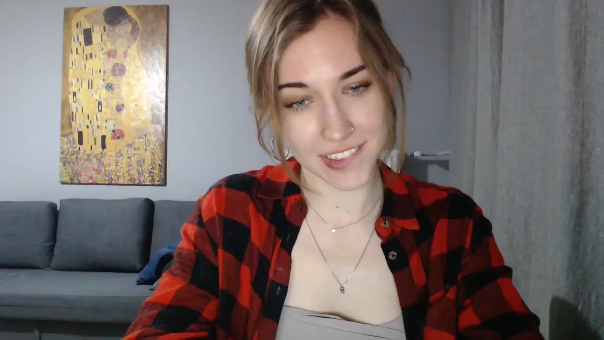 Gallery image thumbnail from GalaxyAnisia's myfreecams stream on, 01/10/2024, 19:08 image 6 of 20