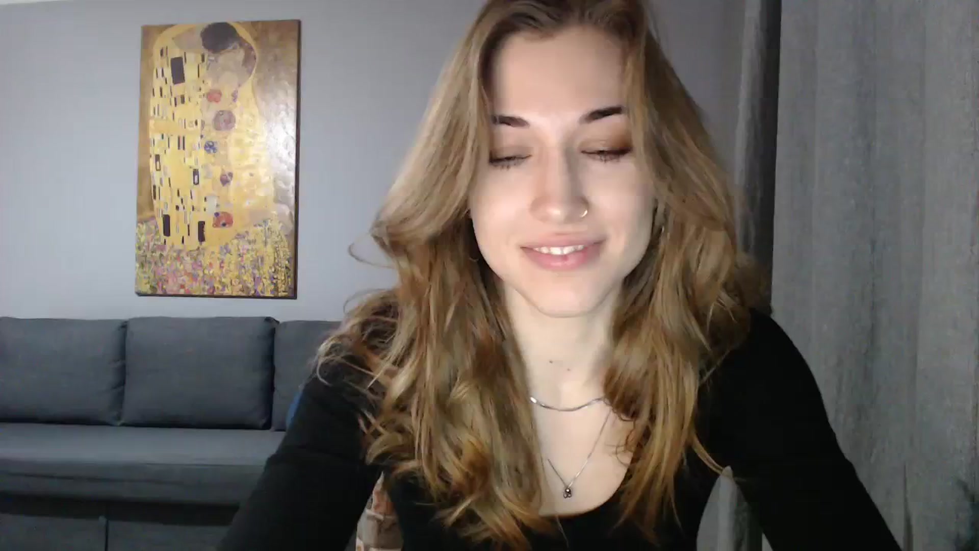 Gallery image thumbnail from GalaxyAnisia's myfreecams stream on, 01/22/2024, 23:21 image 6 of 20