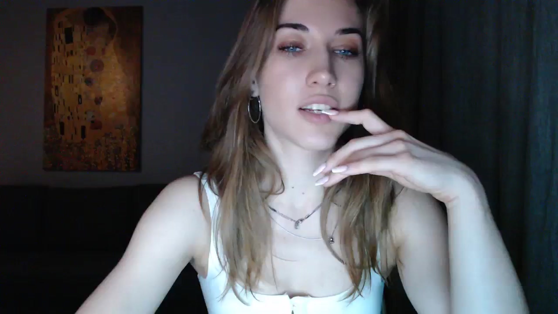 Gallery image thumbnail from GalaxyAnisia's myfreecams stream on, 02/08/2024, 02:59 image 8 of 20