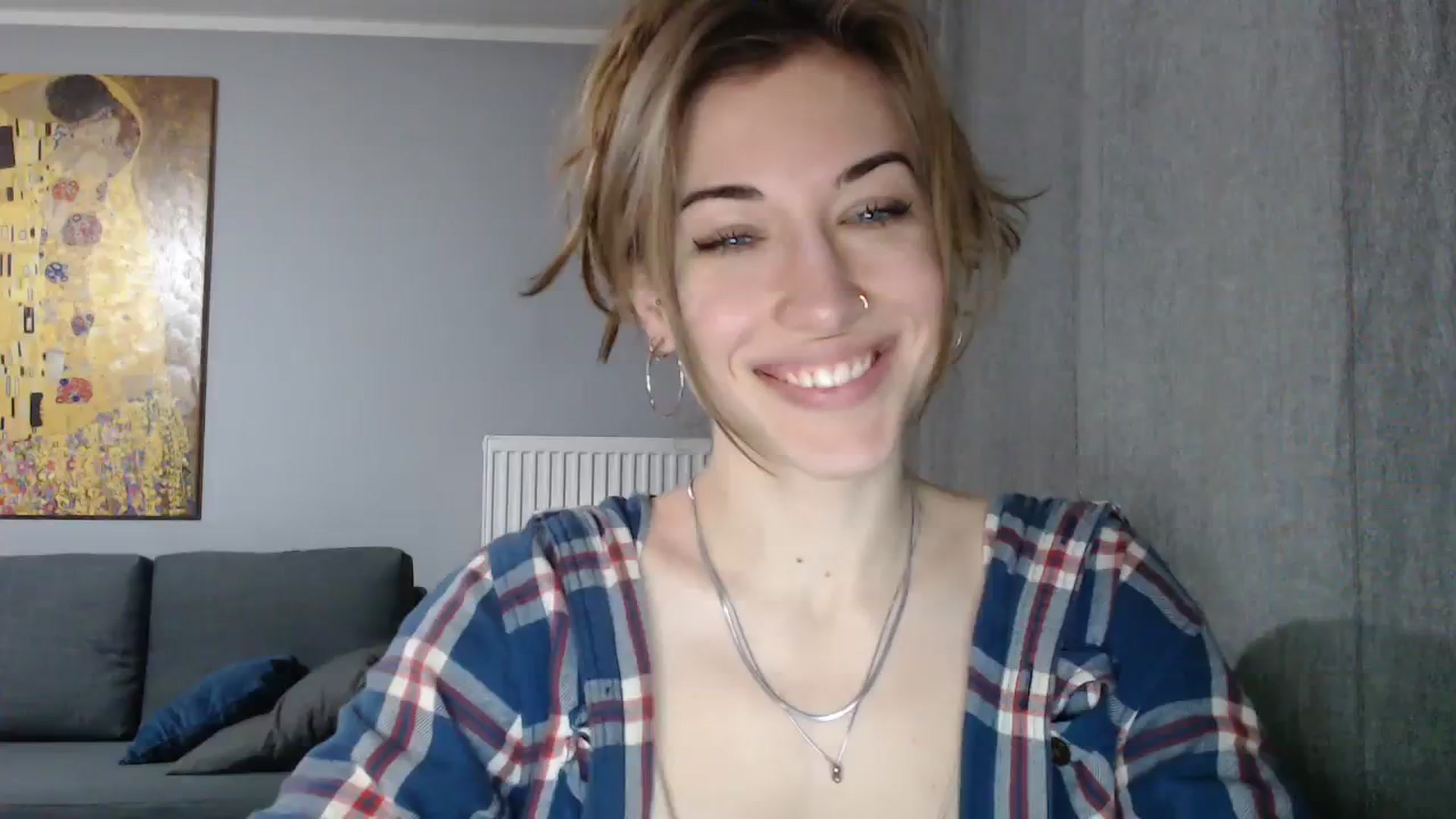 Gallery image thumbnail from GalaxyAnisia's myfreecams stream on, 02/27/2024, 18:13 image 1 of 20