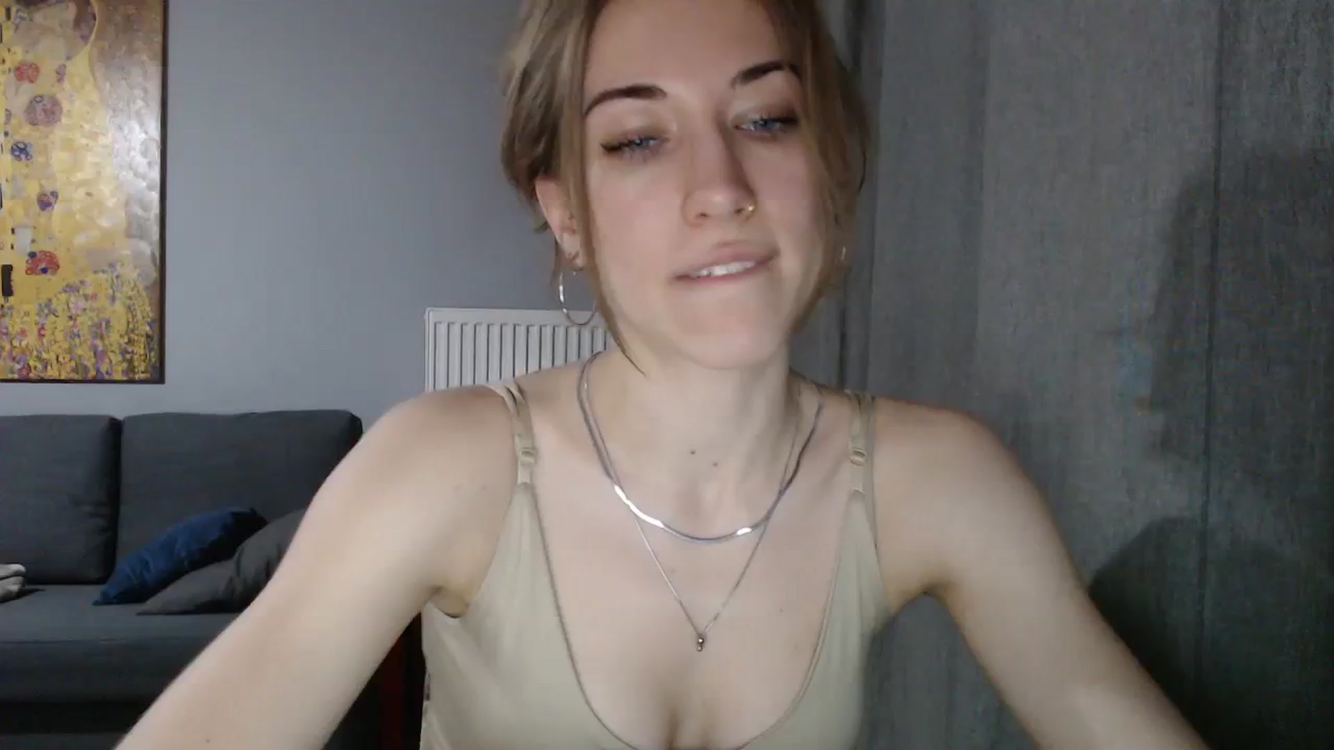 Gallery image thumbnail from GalaxyAnisia's myfreecams stream on, 02/27/2024, 23:31 image 19 of 20