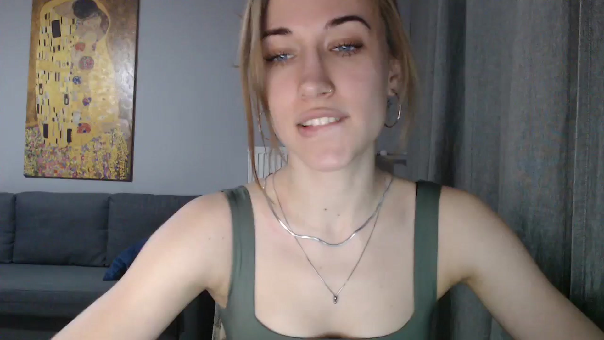 Gallery image thumbnail from GalaxyAnisia's myfreecams stream on, 03/11/2024, 06:48 image 14 of 20