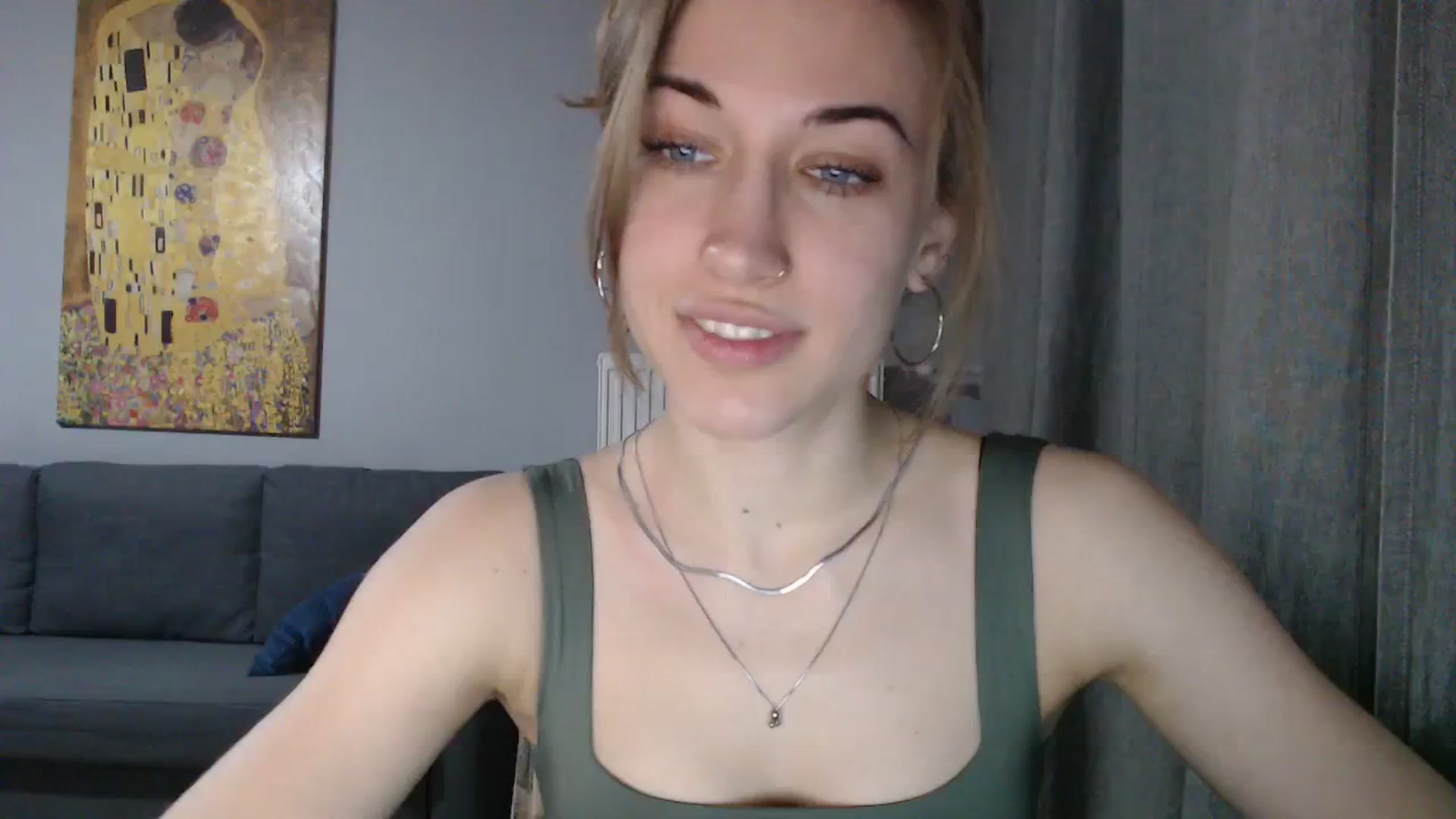 Gallery image thumbnail from GalaxyAnisia's myfreecams stream on, 03/11/2024, 06:48 image 12 of 20