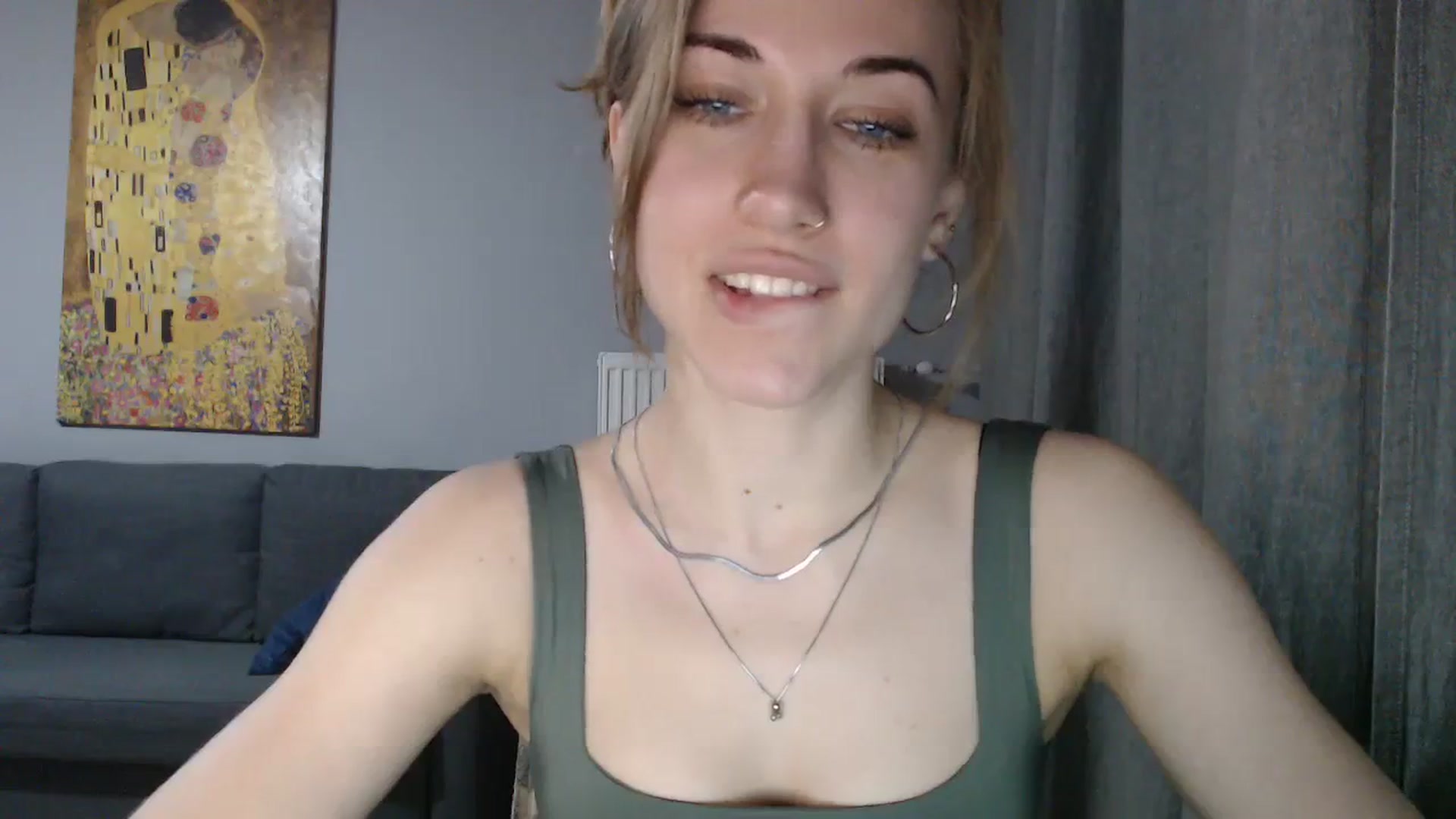 Gallery image thumbnail from GalaxyAnisia's myfreecams stream on, 03/11/2024, 06:48 image 18 of 20