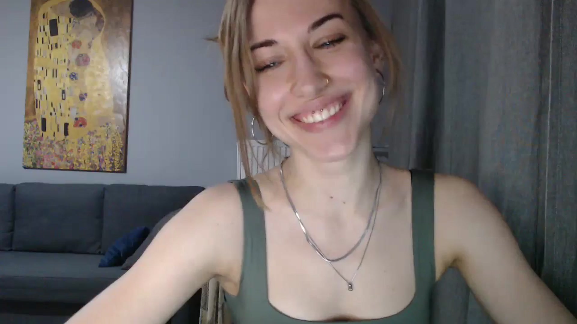 Gallery image thumbnail from GalaxyAnisia's myfreecams stream on, 03/11/2024, 08:06 image 14 of 20