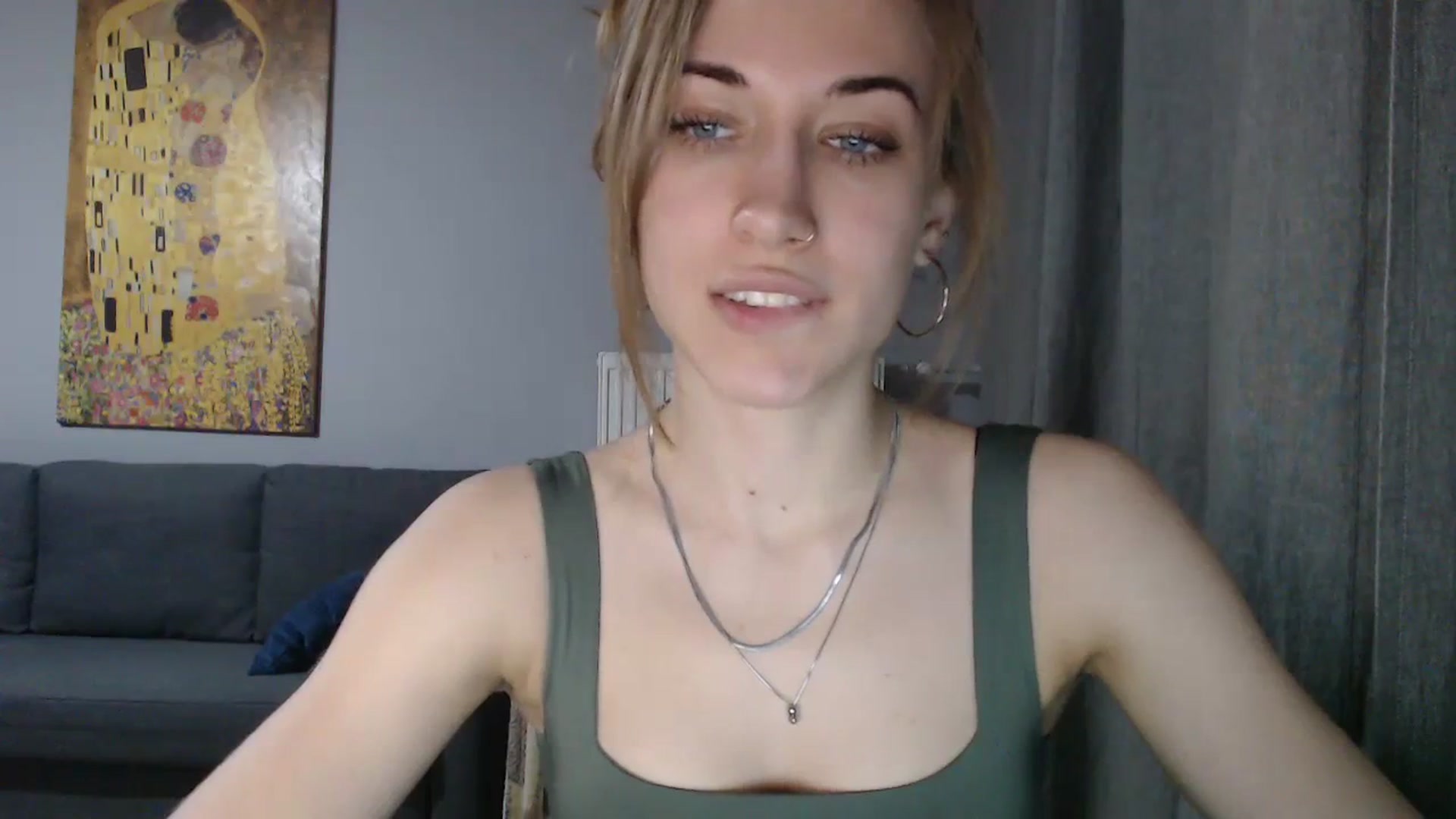 Gallery image thumbnail from GalaxyAnisia's myfreecams stream on, 03/11/2024, 08:06 image 15 of 20