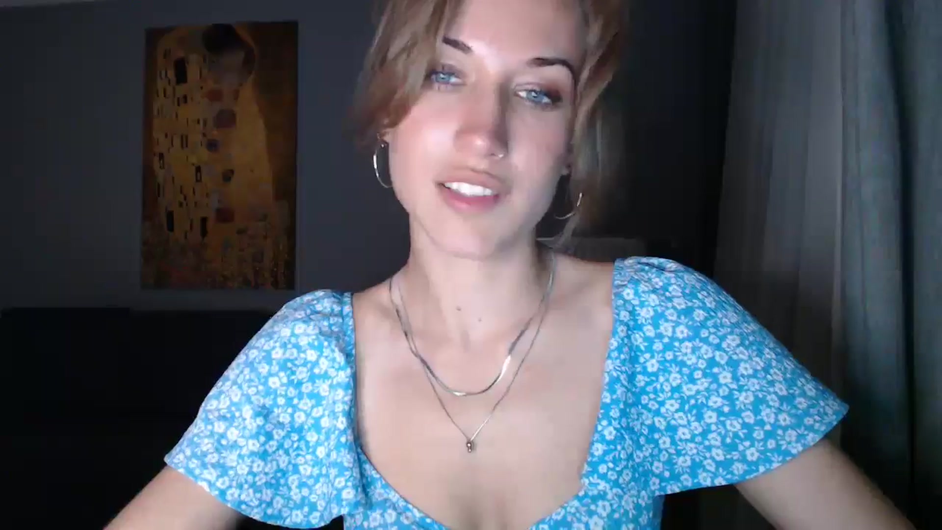Gallery image thumbnail from GalaxyAnisia's myfreecams stream on, 05/13/2024, 19:31 image 14 of 20