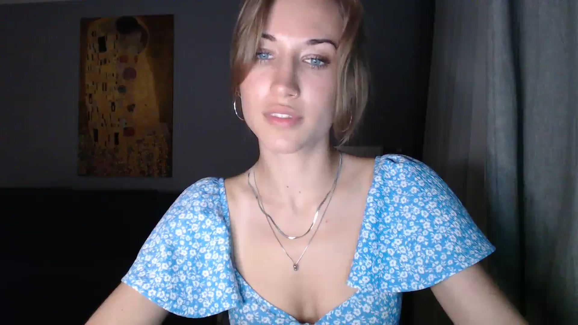 Gallery image thumbnail from GalaxyAnisia's myfreecams stream on, 05/13/2024, 19:31 image 6 of 20