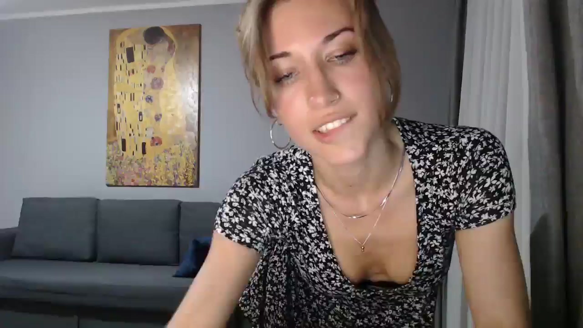 Gallery image thumbnail from GalaxyAnisia's myfreecams stream on, 05/14/2024, 24:00 image 13 of 20