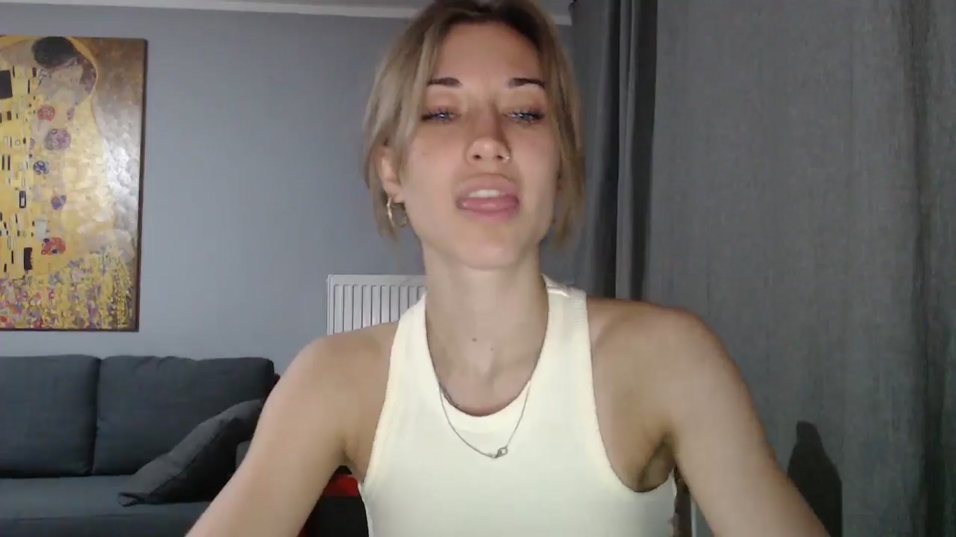 Gallery image thumbnail from GalaxyAnisia's myfreecams stream on, 05/17/2024, 15:46 image 18 of 20