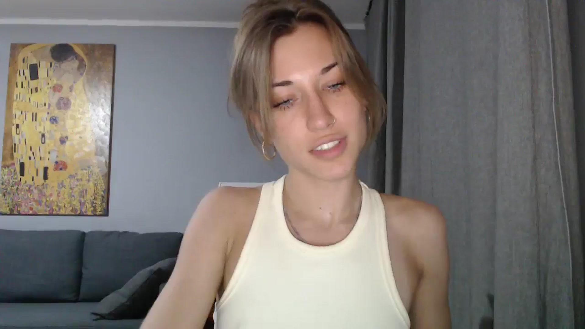 Gallery image thumbnail from GalaxyAnisia's myfreecams stream on, 05/17/2024, 18:47 image 19 of 20