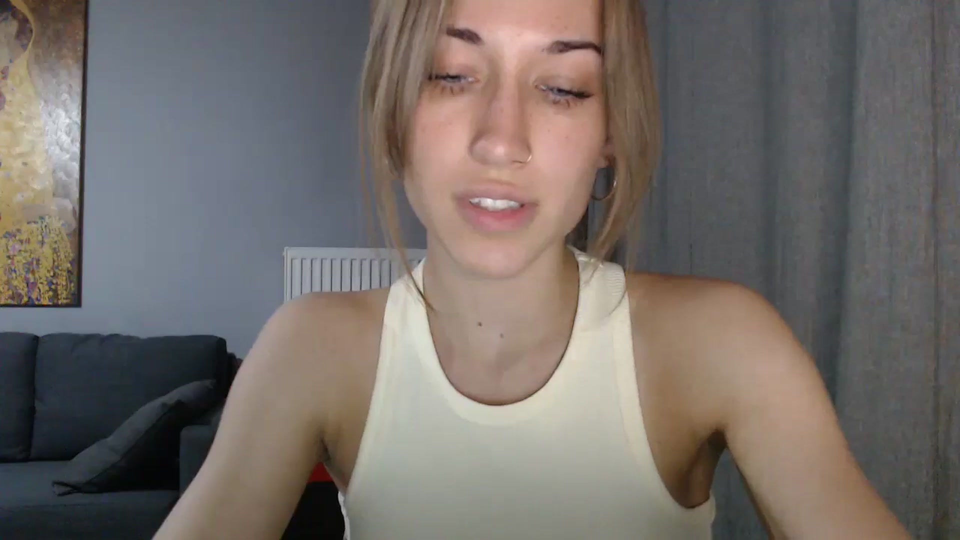 Gallery image thumbnail from GalaxyAnisia's myfreecams stream on, 05/17/2024, 19:42 image 10 of 20