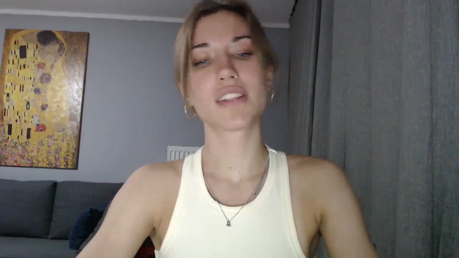 Gallery image thumbnail from GalaxyAnisia's myfreecams stream on, 05/20/2024, 24:46 image 15 of 20