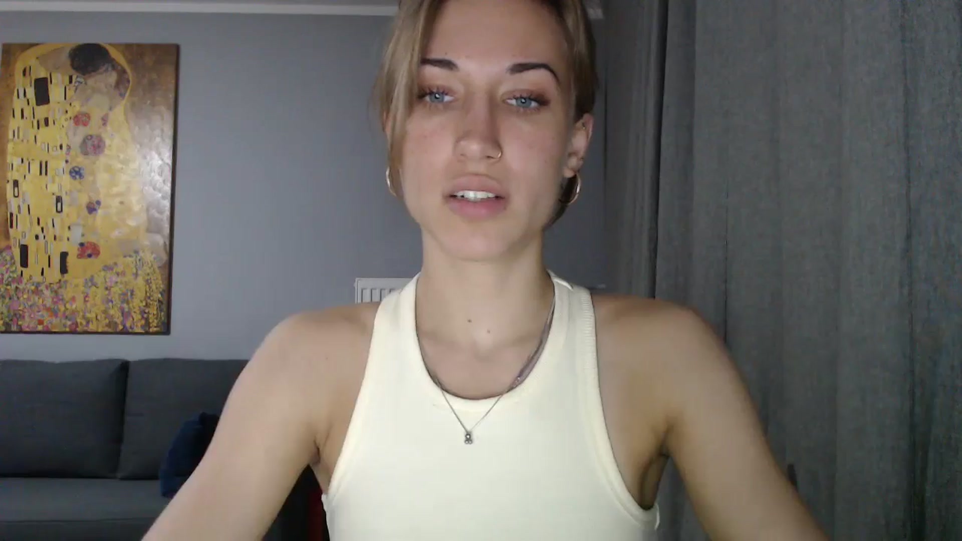 Gallery image thumbnail from GalaxyAnisia's myfreecams stream on, 05/20/2024, 24:46 image 19 of 20