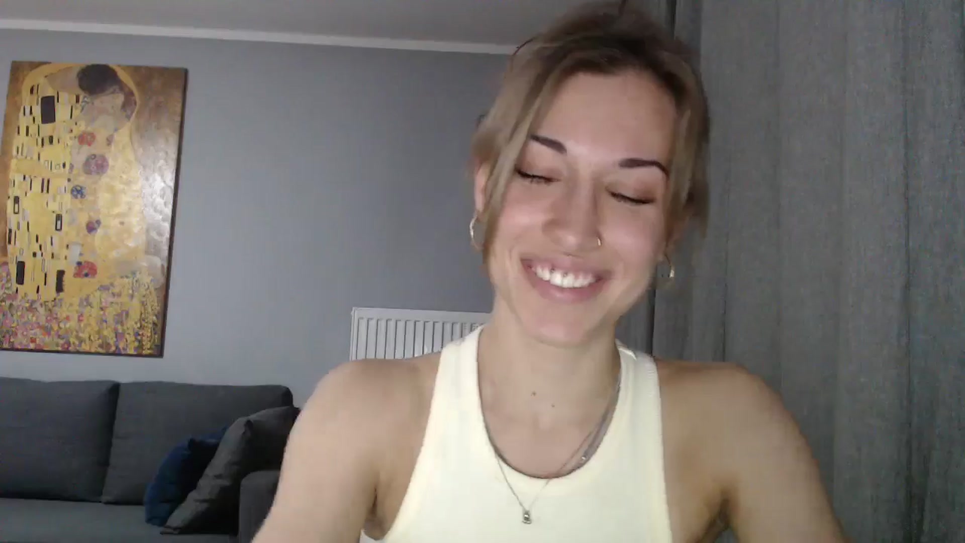Gallery image thumbnail from GalaxyAnisia's myfreecams stream on, 05/20/2024, 24:46 image 16 of 20