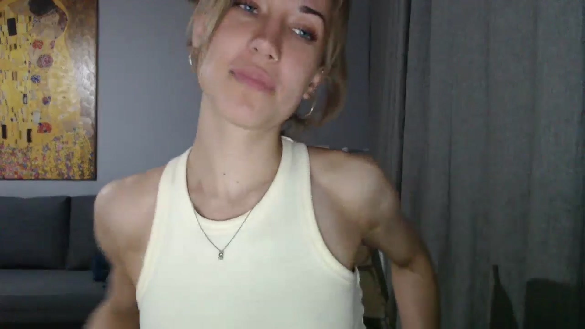 Gallery image thumbnail from GalaxyAnisia's myfreecams stream on, 05/20/2024, 24:46 image 4 of 20