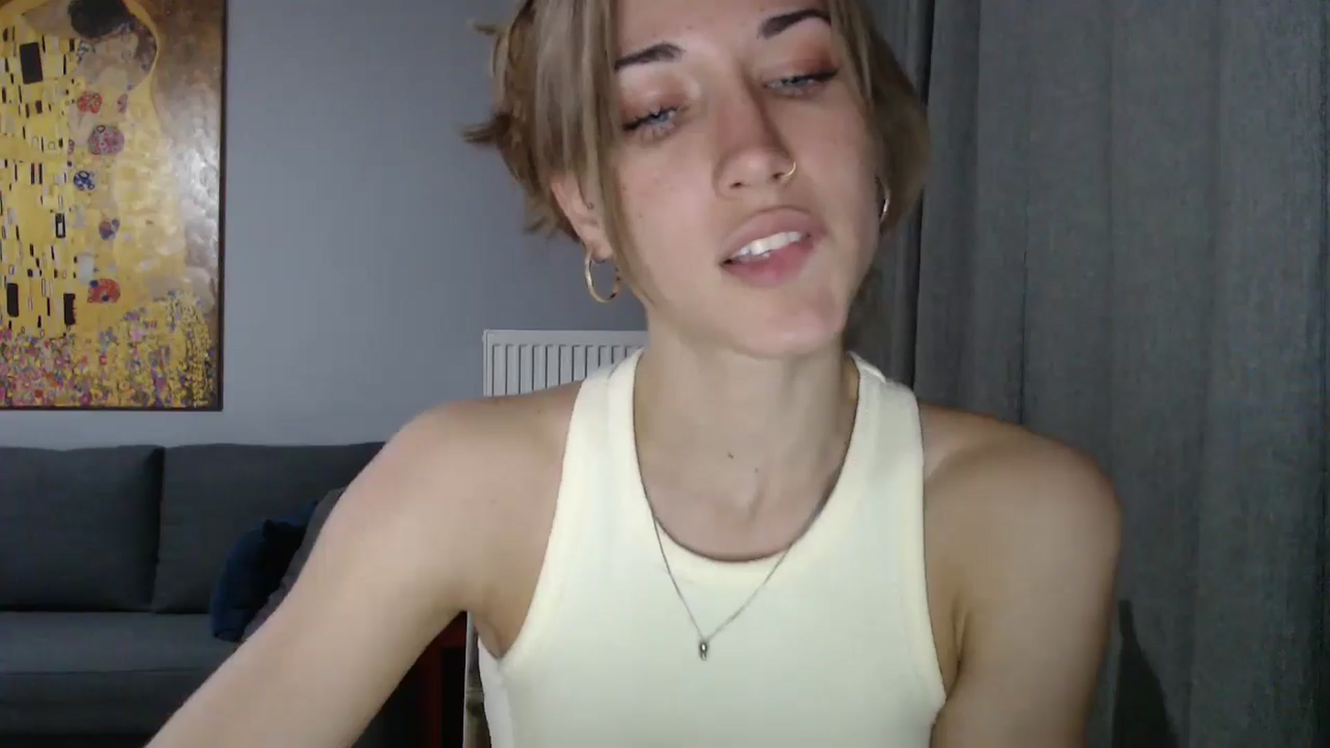 Gallery image thumbnail from GalaxyAnisia's myfreecams stream on, 05/20/2024, 24:46 image 3 of 20