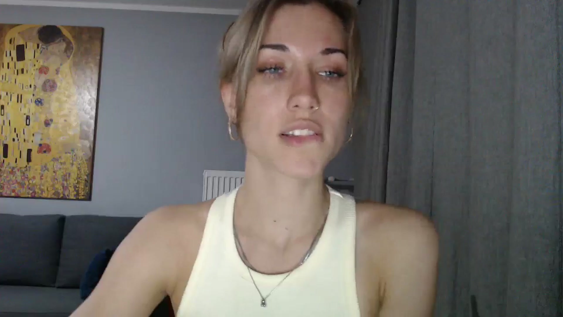 Gallery image thumbnail from GalaxyAnisia's myfreecams stream on, 05/20/2024, 24:46 image 14 of 20