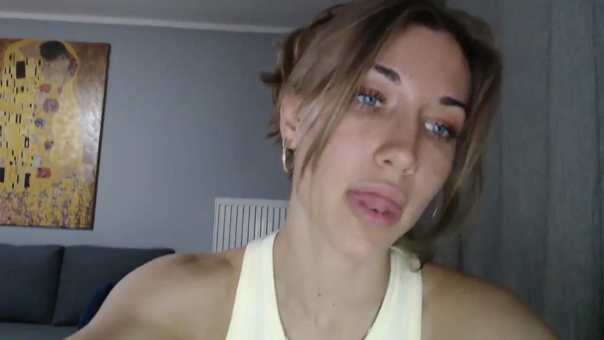 Gallery image thumbnail from GalaxyAnisia's myfreecams stream on, 05/20/2024, 24:46 image 7 of 20