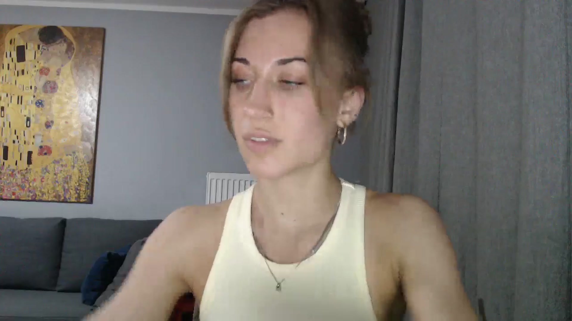 Gallery image thumbnail from GalaxyAnisia's myfreecams stream on, 05/20/2024, 24:46 image 9 of 20