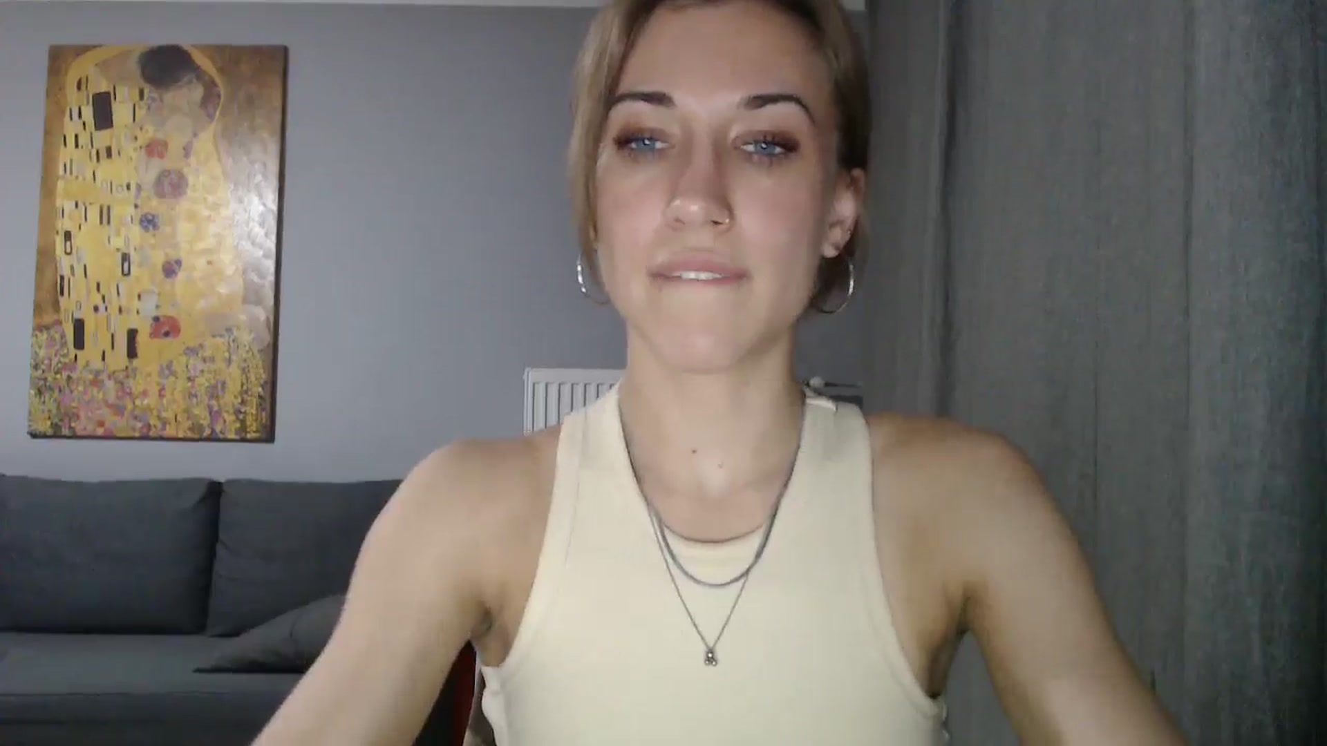 Gallery image thumbnail from GalaxyAnisia's myfreecams stream on, 05/26/2024, 01:03 image 20 of 20