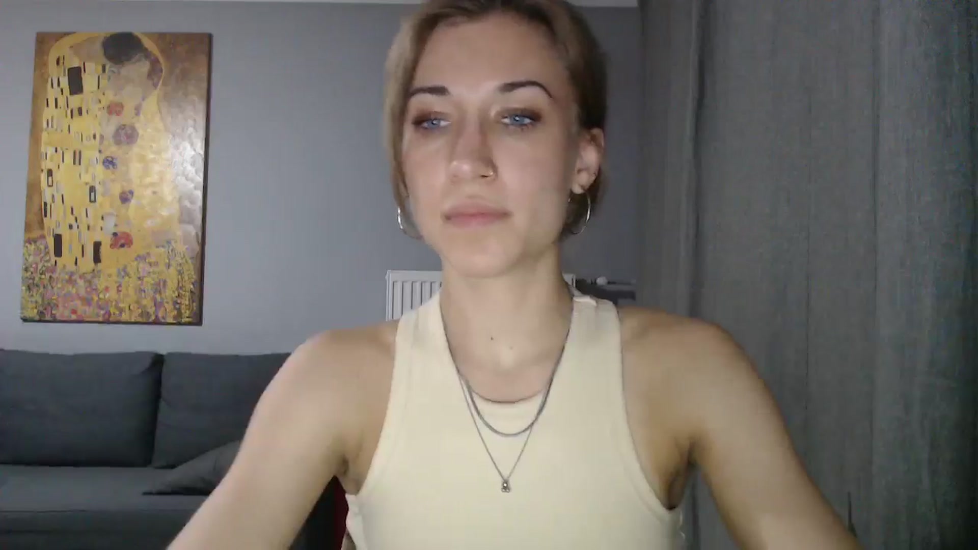 Gallery image thumbnail from GalaxyAnisia's myfreecams stream on, 05/26/2024, 01:03 image 18 of 20