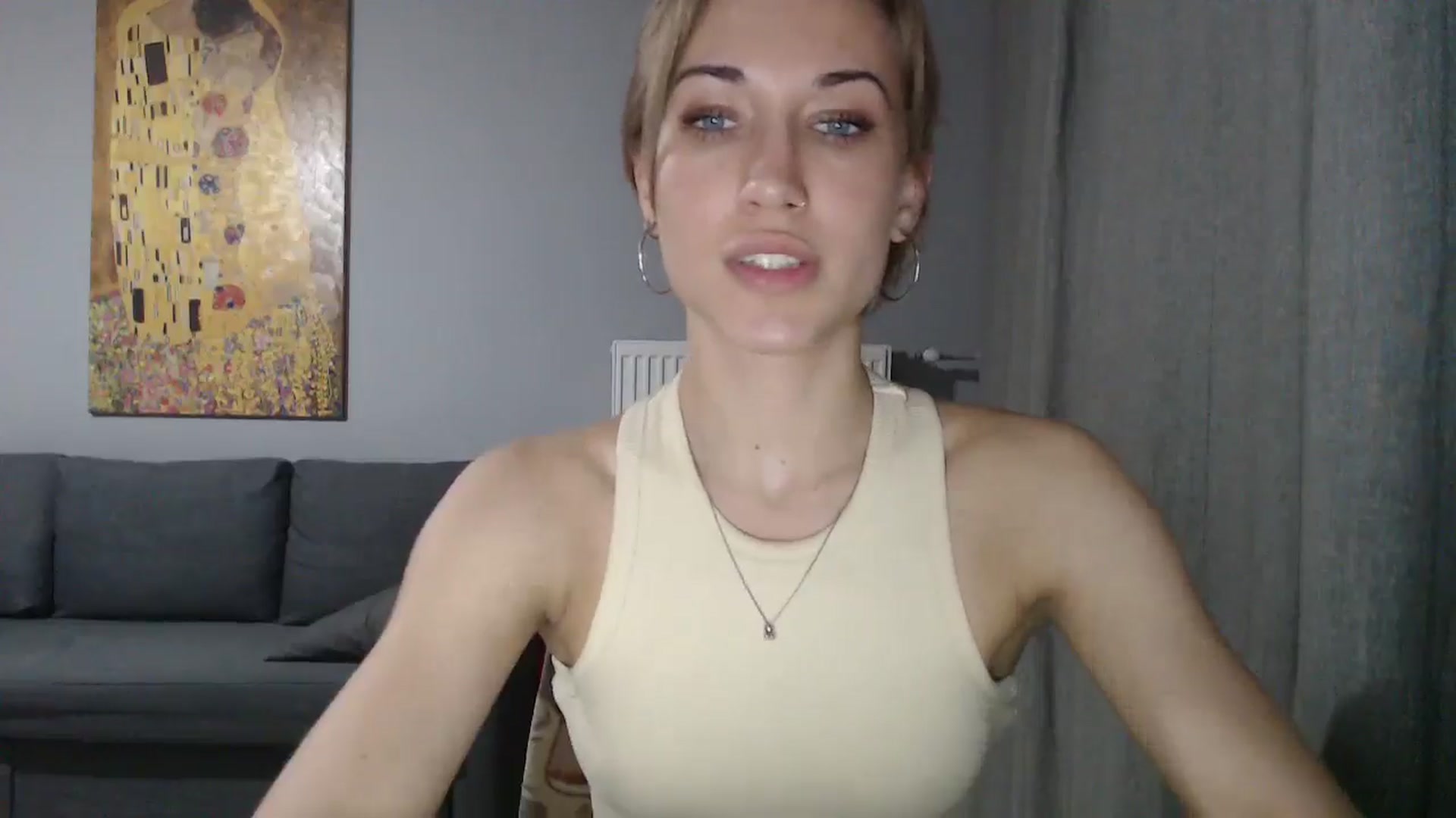 Gallery image thumbnail from GalaxyAnisia's myfreecams stream on, 05/26/2024, 01:57 image 16 of 20