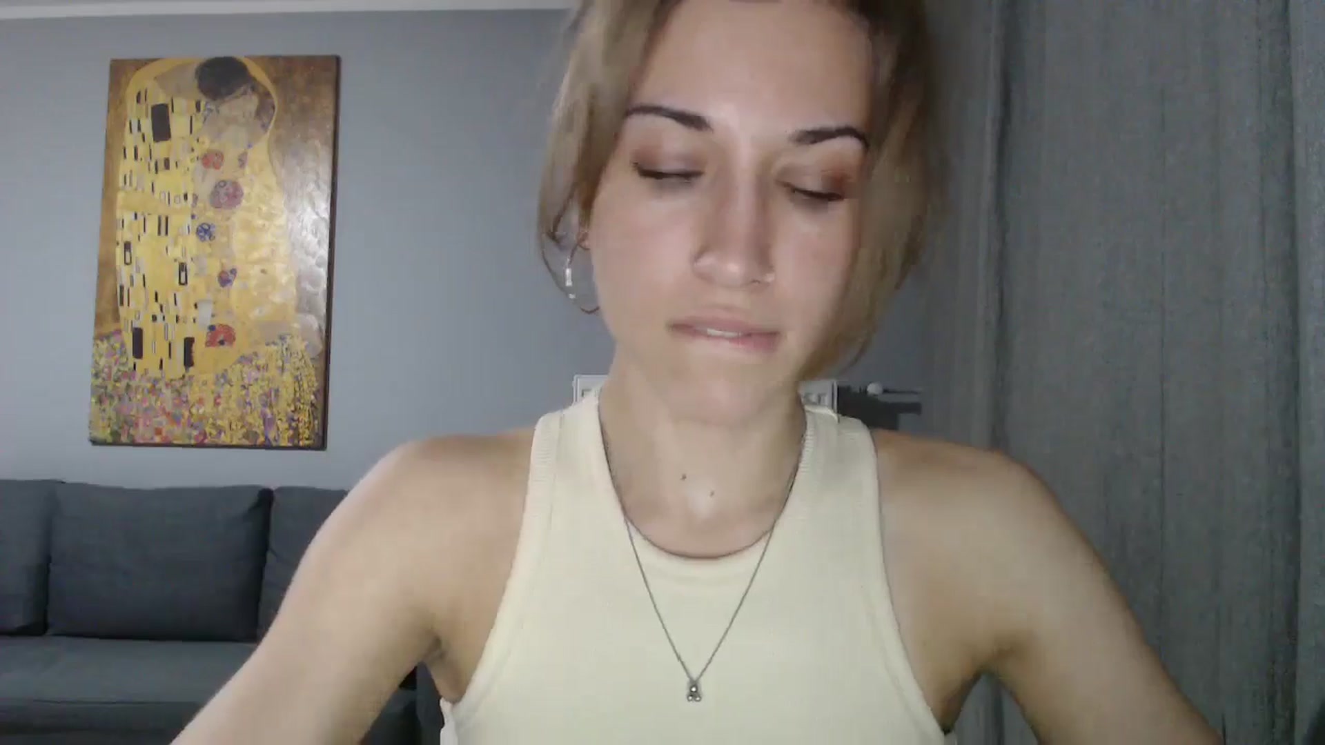Gallery image thumbnail from GalaxyAnisia's myfreecams stream on, 05/26/2024, 01:57 image 3 of 20
