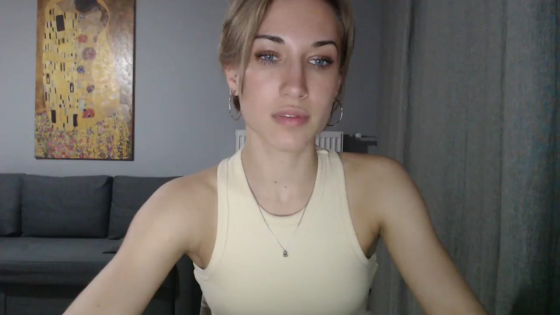 Gallery image thumbnail from GalaxyAnisia's myfreecams stream on, 05/26/2024, 01:57 image 18 of 20
