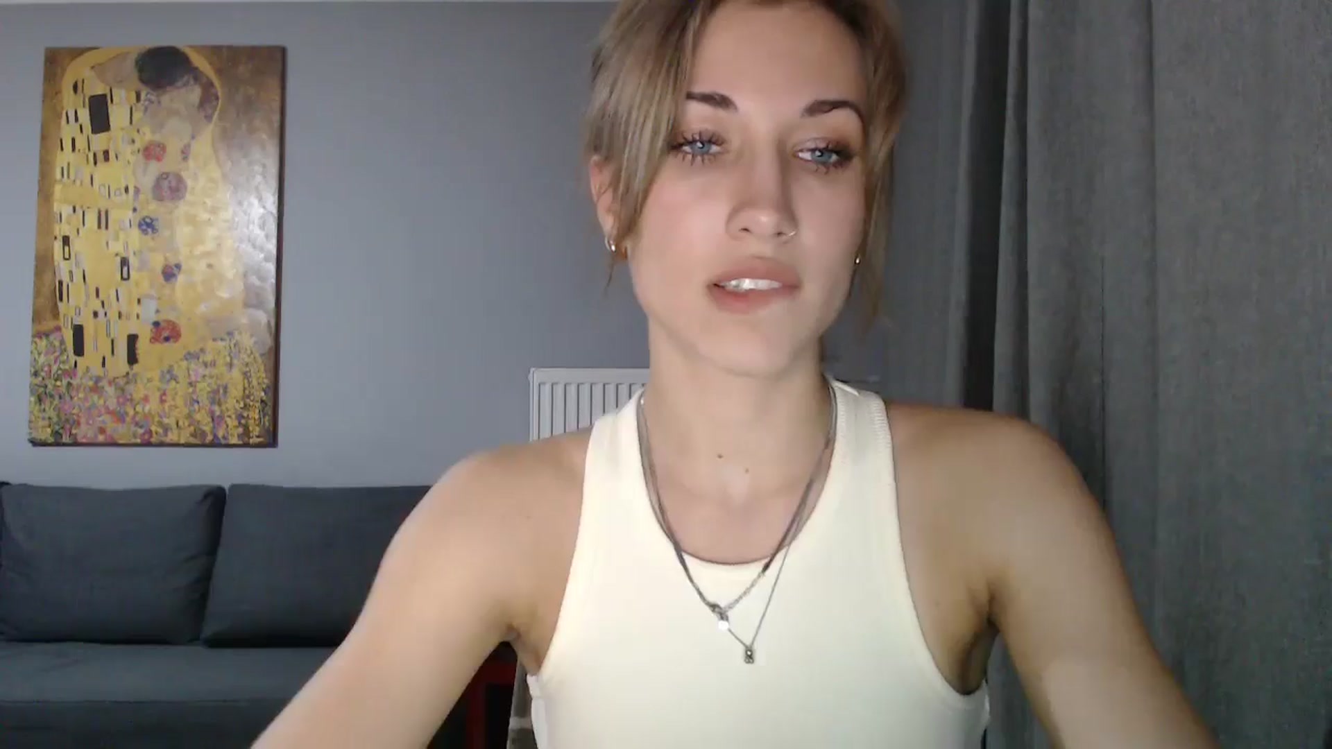 Gallery image thumbnail from GalaxyAnisia's myfreecams stream on, 06/03/2024, 22:07 image 2 of 20