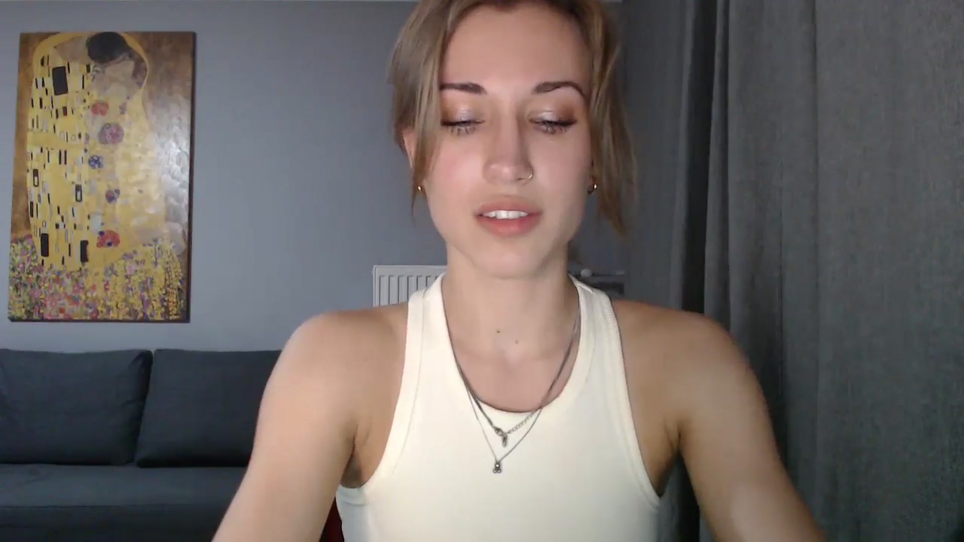 Gallery image thumbnail from GalaxyAnisia's myfreecams stream on, 06/03/2024, 22:07 image 7 of 20