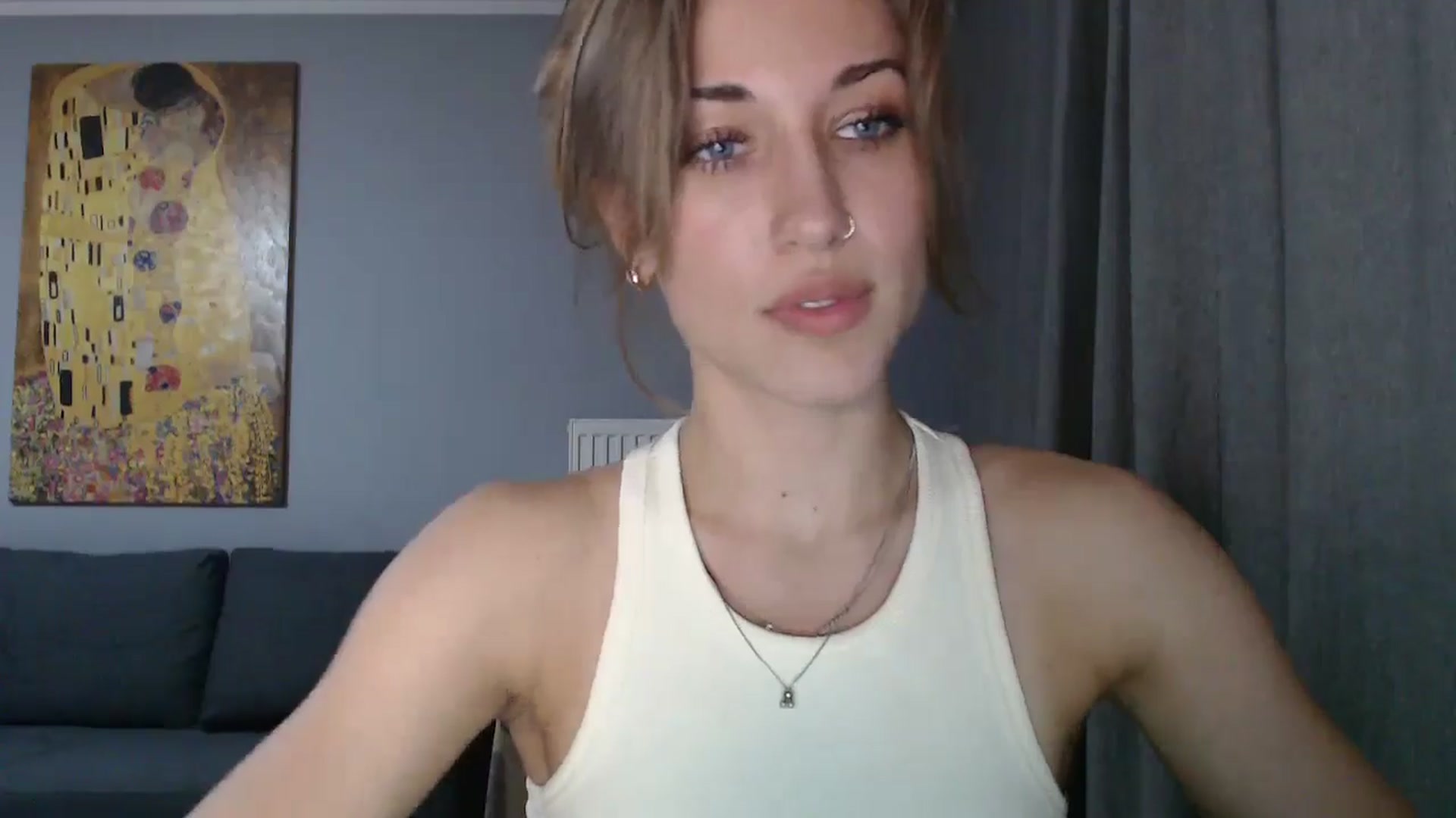 Gallery image thumbnail from GalaxyAnisia's myfreecams stream on, 06/03/2024, 22:07 image 15 of 20