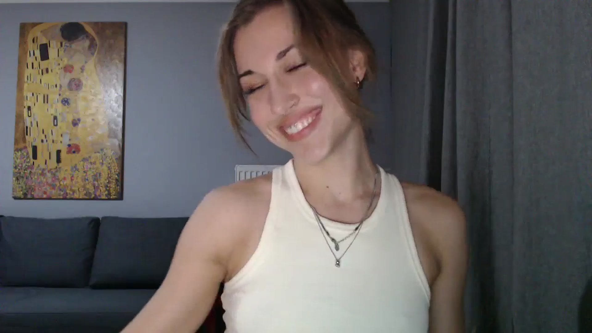 Gallery image thumbnail from GalaxyAnisia's myfreecams stream on, 06/03/2024, 22:07 image 5 of 20