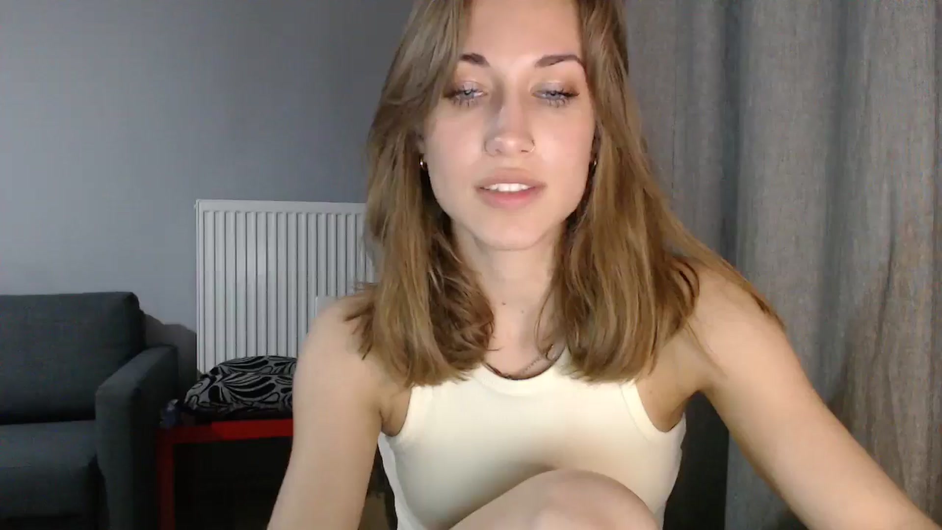 Gallery image thumbnail from GalaxyAnisia's myfreecams stream on, 06/03/2024, 23:10 image 17 of 20