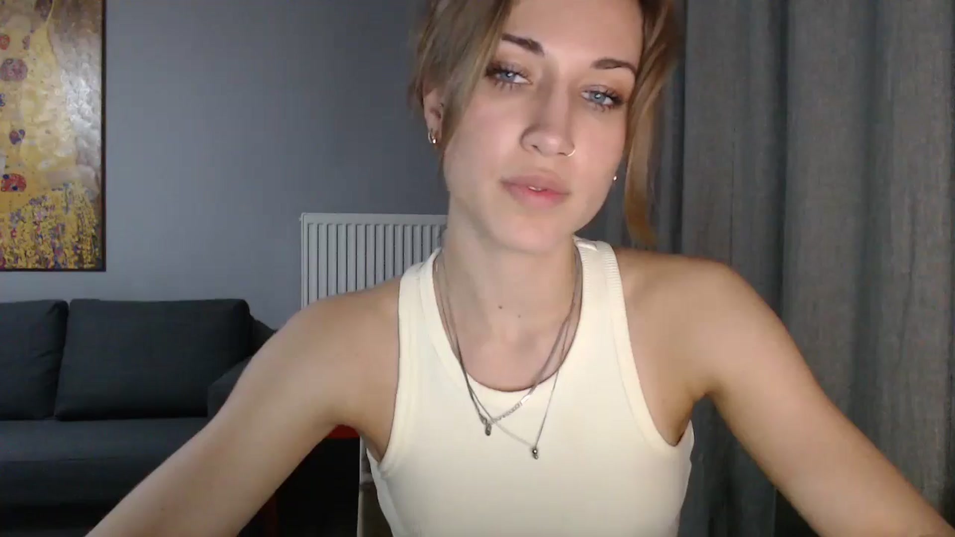 Gallery image thumbnail from GalaxyAnisia's myfreecams stream on, 06/03/2024, 23:10 image 19 of 20