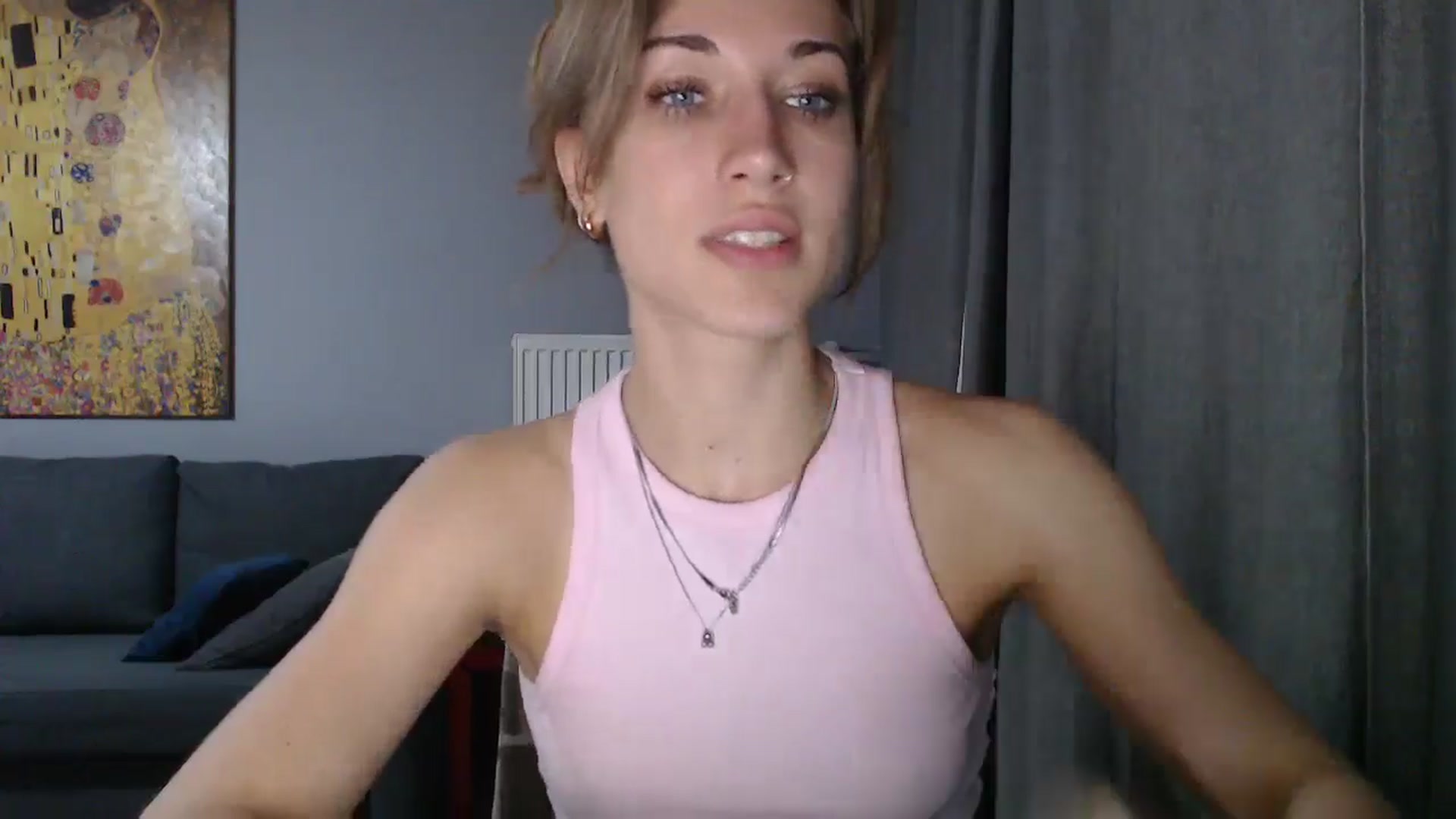Gallery image thumbnail from GalaxyAnisia's myfreecams stream on, 06/04/2024, 13:26 image 16 of 20