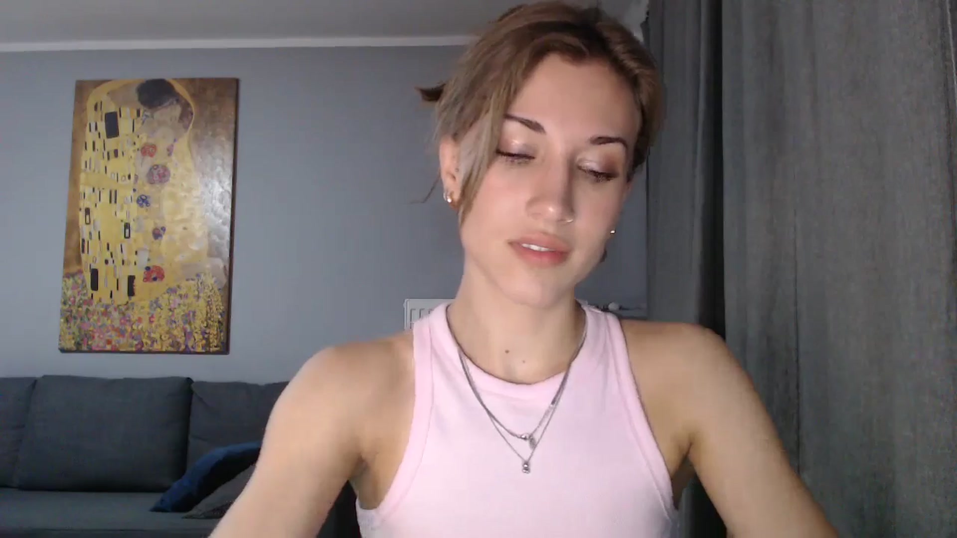 Gallery image thumbnail from GalaxyAnisia's myfreecams stream on, 06/04/2024, 14:11 image 4 of 20